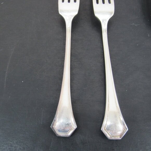 Barton & Reed Pompeian Greek Key & Scrollwork Design Dinner Fork Set of 4 Vntg - Picture 7 of 12